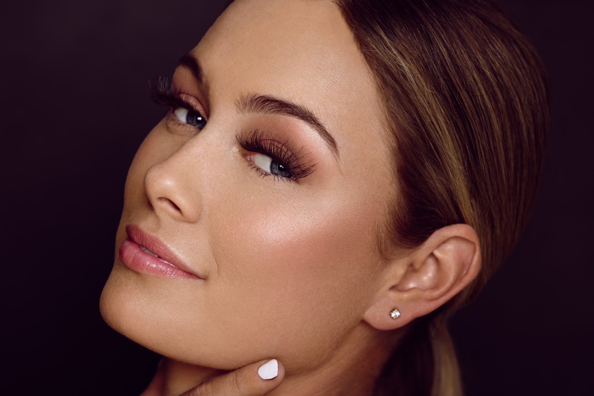 Lash Strip Longevity: How Long do they stay on?