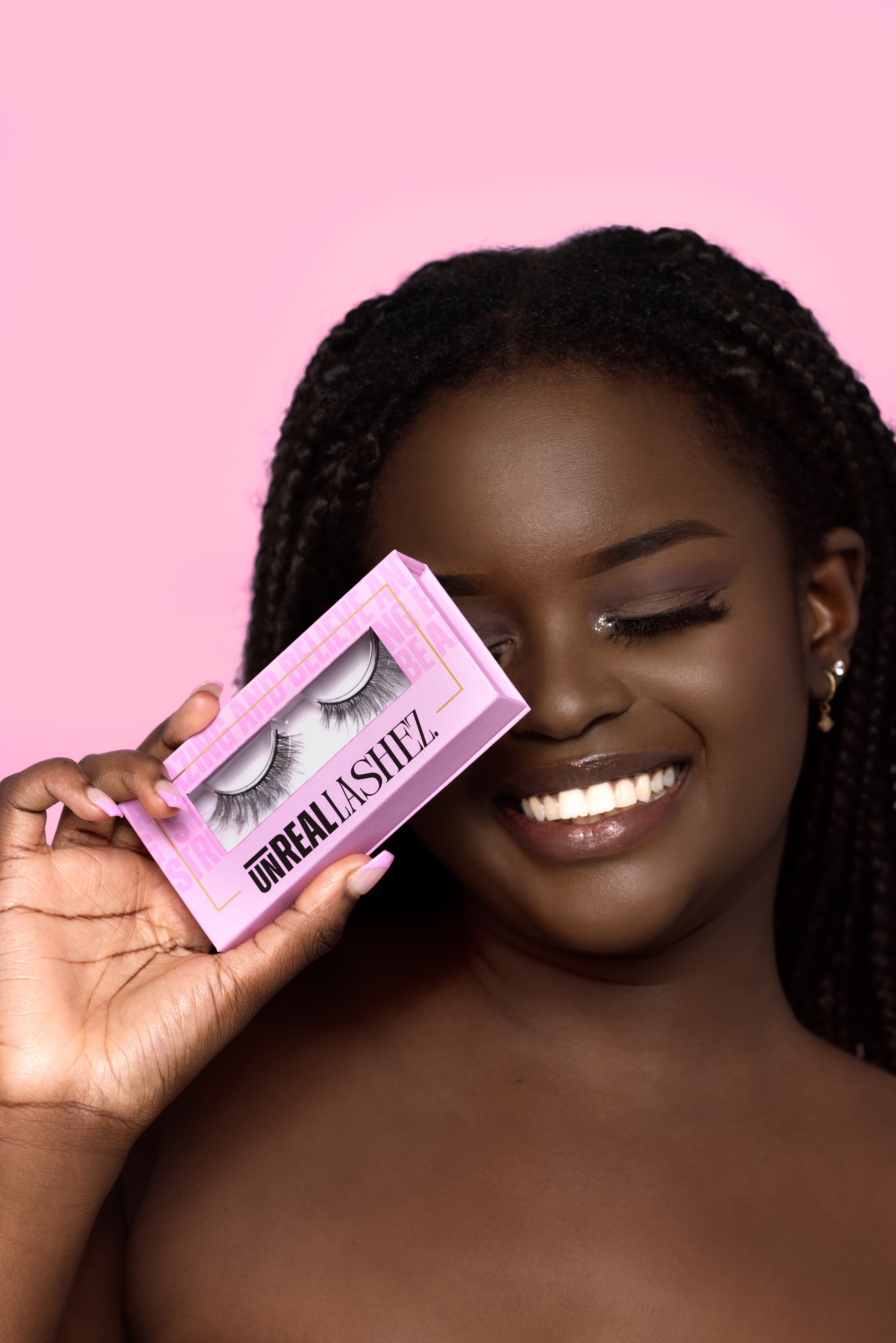 Cat Eye Lashes vs. Wispy Volume Lashes
