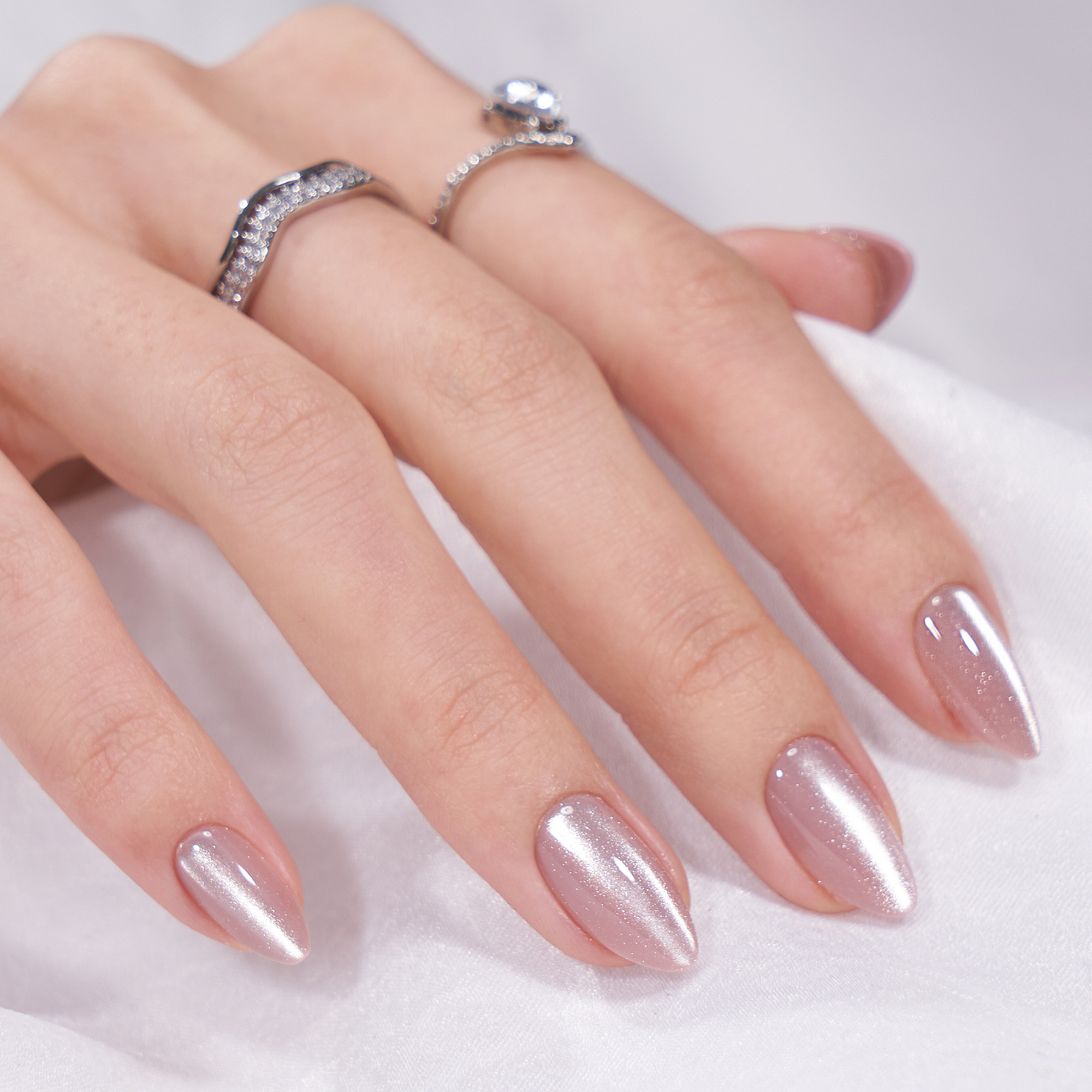 GELTECH™ Press-On Nails - CHAMPAGNE POP